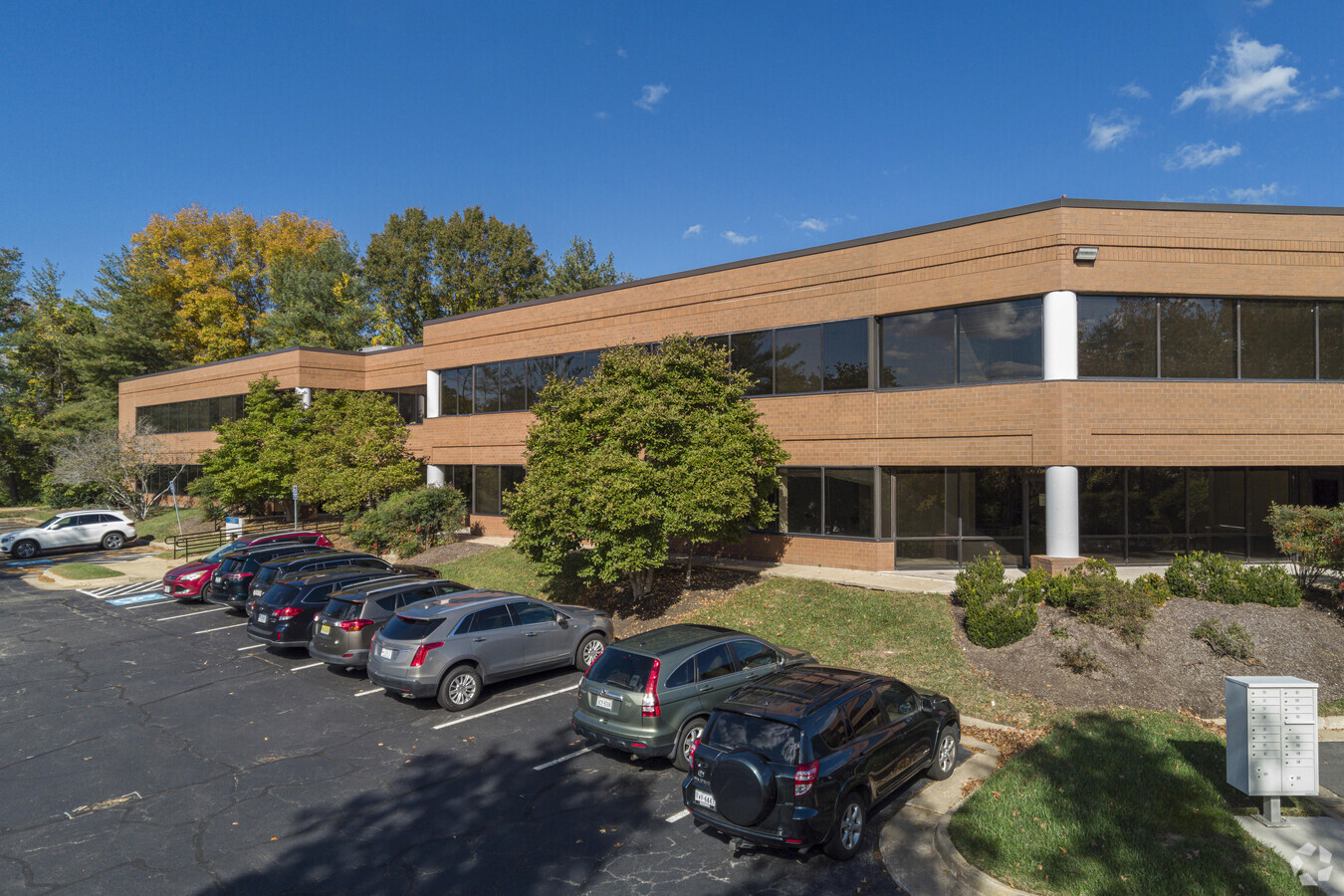 8560 Cinder Bed Rd, Lorton, VA 22079 - Gateway 95 Business Park | LoopNet