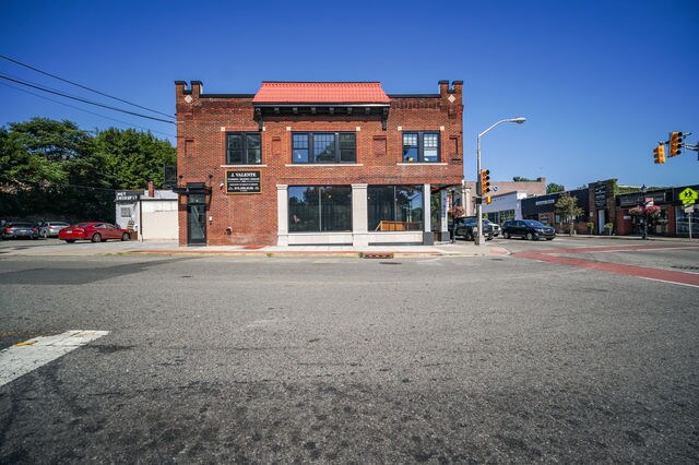 555 Bloomfield Ave, Verona, NJ for sale Building Photo- Image 1 of 1