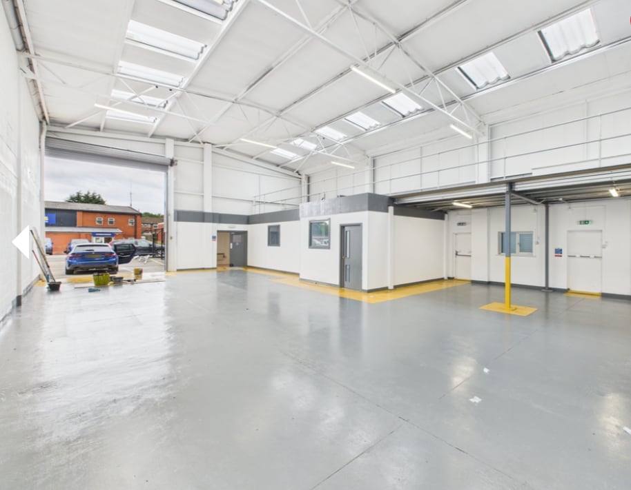 13 Thornton Rd, Ellesmere Port for sale Building Photo- Image 1 of 1