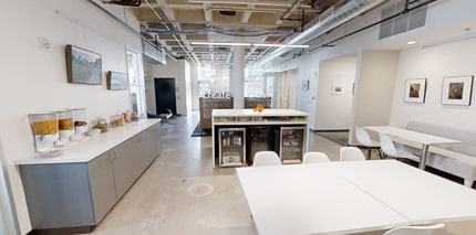 1934 E Camelback Rd, Phoenix, AZ for sale Interior Photo- Image 2 of 4