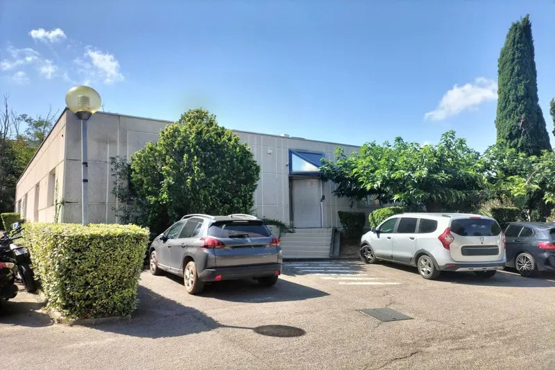 Office in Montpellier for lease - Building Photo - Image 2 of 10