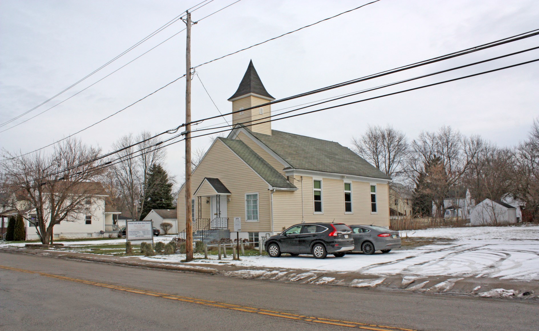 325 S Van Buren Ave, Barberton, OH for sale Primary Photo- Image 1 of 1