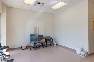 1027 N Main St, Erwin, TN for lease Interior Photo- Image 1 of 5