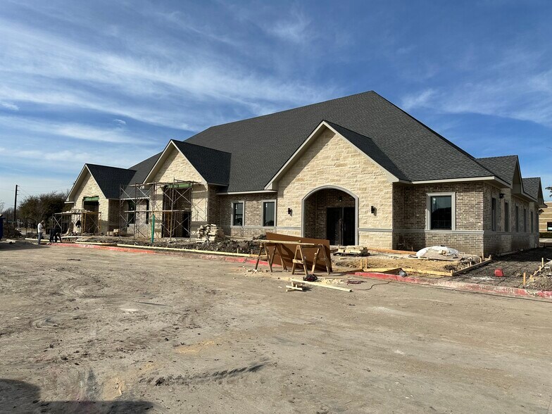 8590 Stonebrook Pky, Frisco, TX 75034 8590 Stonebrook Medical/Office