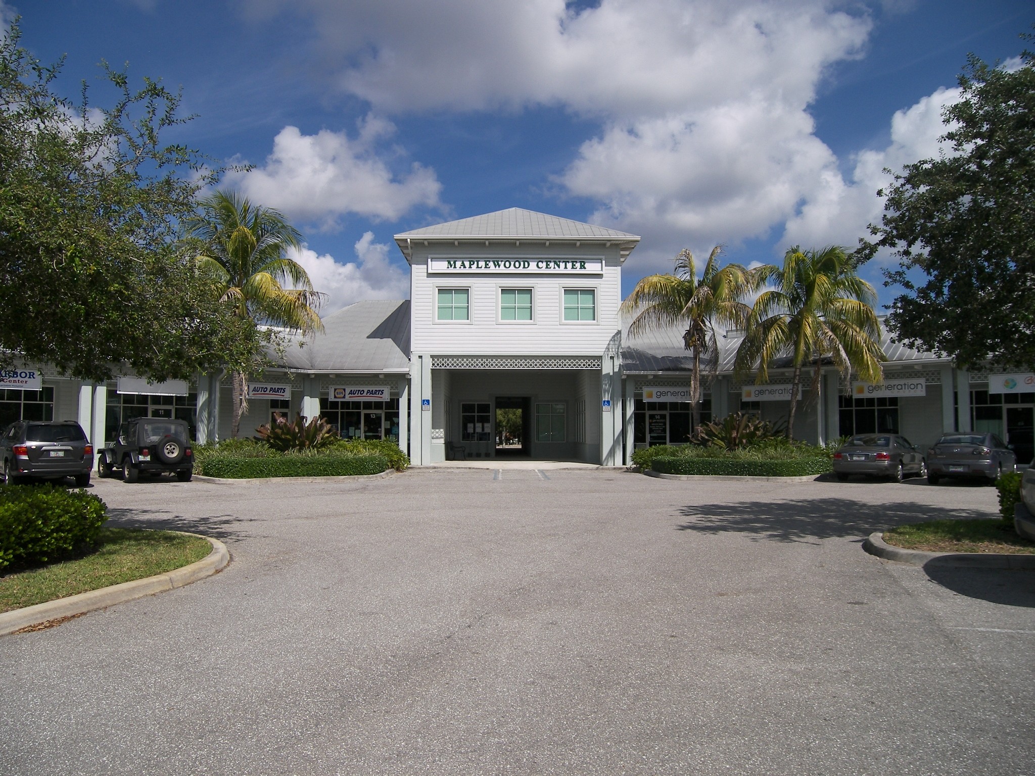 401 Maplewood Dr, Jupiter, FL for lease Building Photo- Image 1 of 3