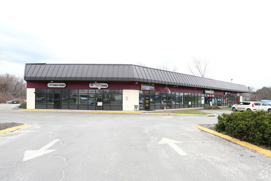 1173 Queen St, Southington, CT for sale - Primary Photo - Image 3 of 26