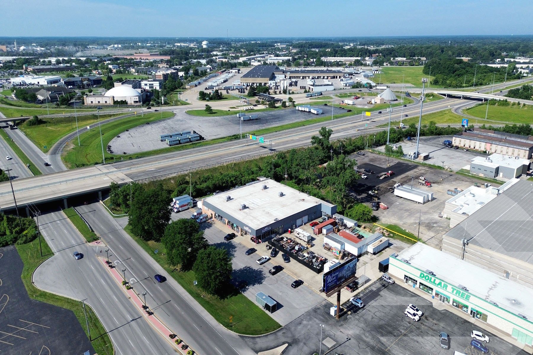 2522 S Reynolds Rd, Toledo, OH for lease Building Photo- Image 1 of 2