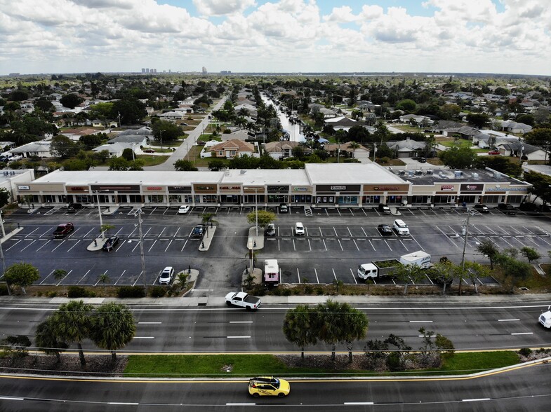1109-1131 Del Prado Blvd S, Cape Coral, FL for lease - Building Photo - Image 3 of 5