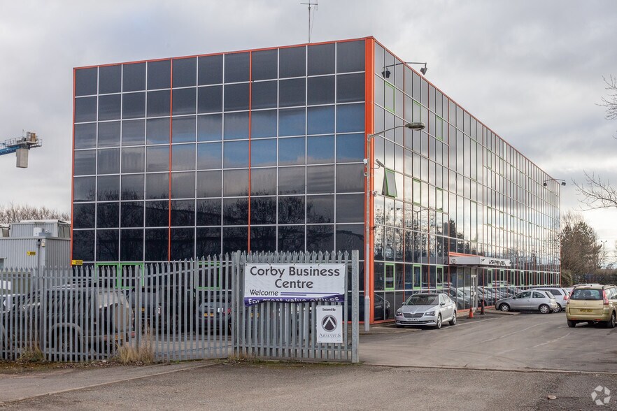 Eismann Way, Corby for lease - Primary Photo - Image 1 of 4