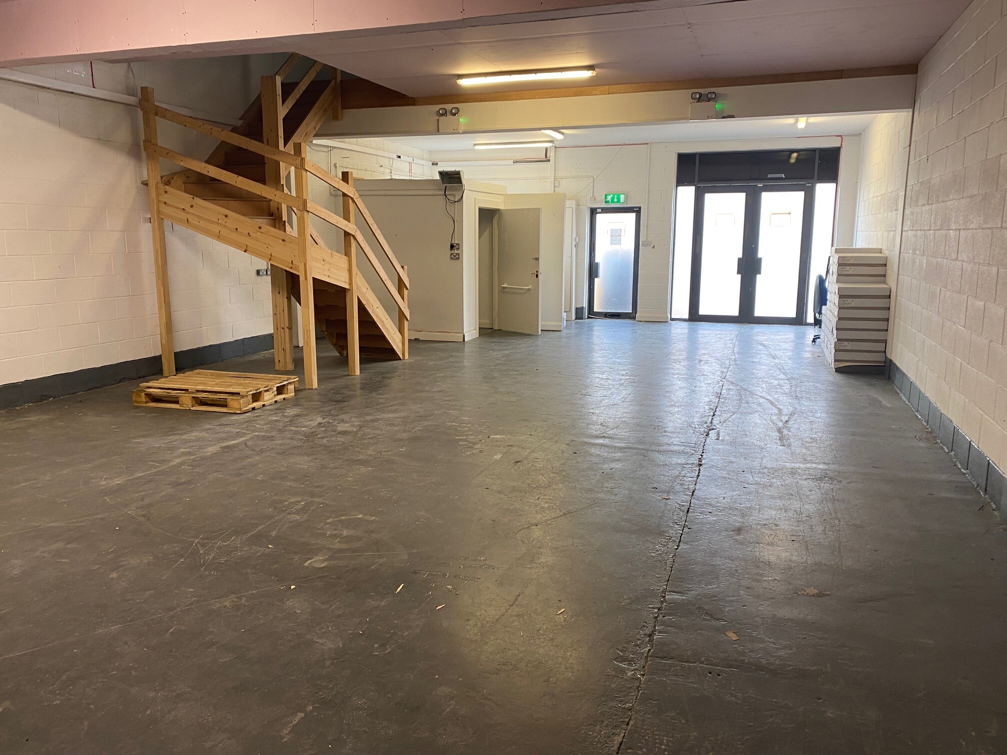 Bowman Ct, Royal Wootton Bassett for lease Primary Photo- Image 1 of 13