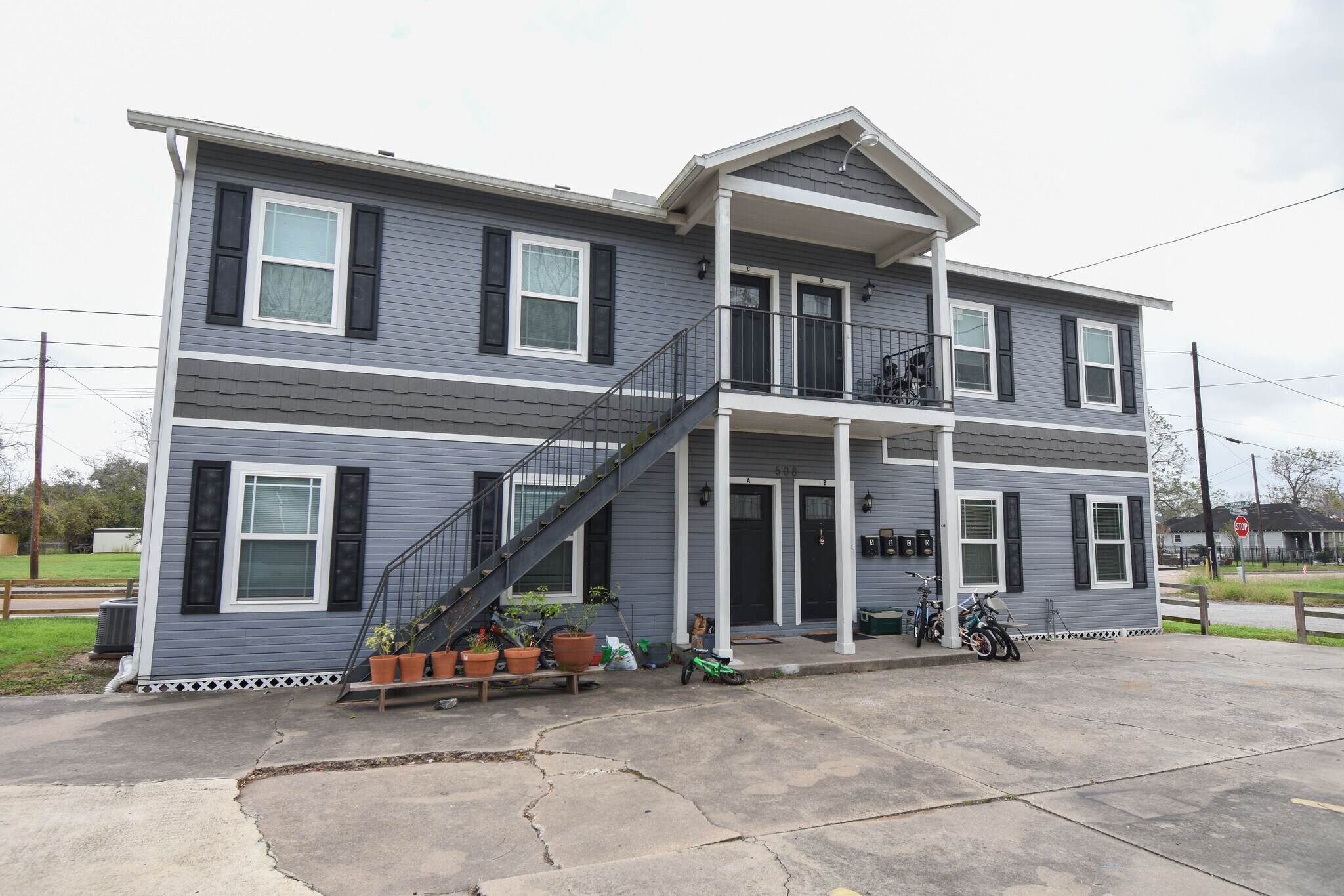 508 E Convent St, Victoria, TX for sale Primary Photo- Image 1 of 1