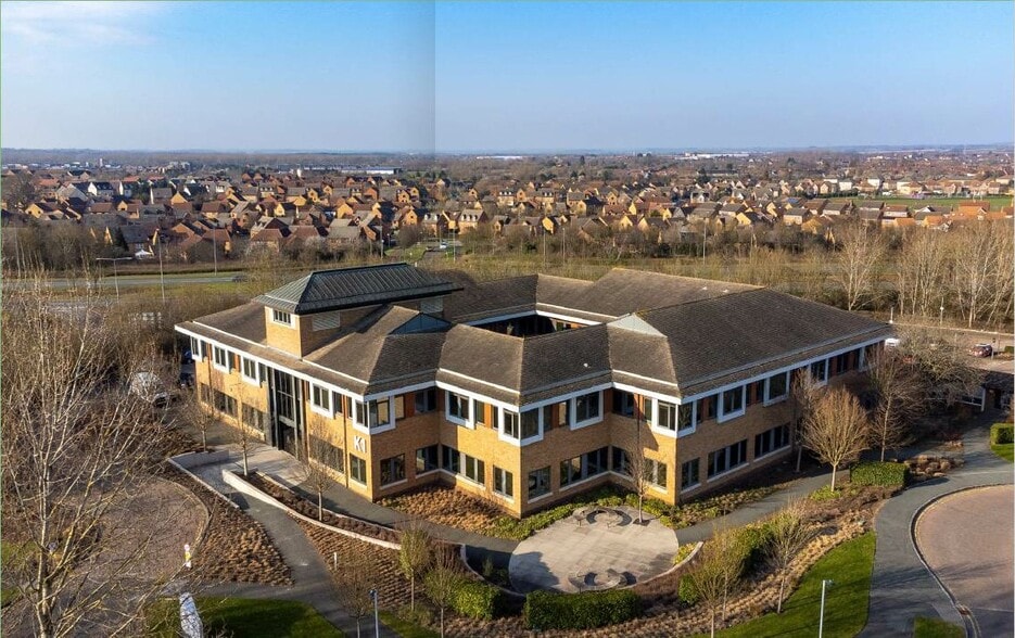 Timbold Dr, Milton Keynes for lease - Building Photo - Image 2 of 4