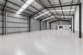 25-27 McMahon St, Traralgon for lease Interior Photo- Image 2 of 8