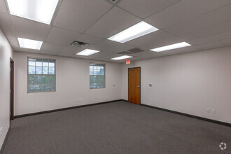 303 S Jupiter Rd, Allen, TX for lease Interior Photo- Image 2 of 6