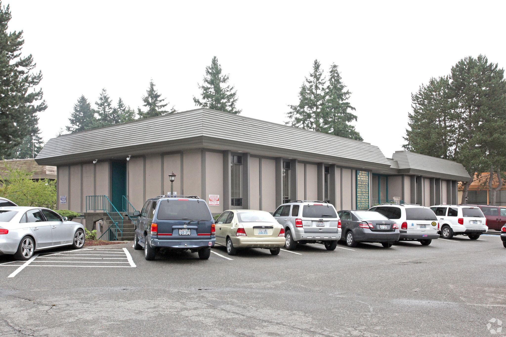 5909 Orchard St W, University Place, WA for lease Primary Photo- Image 1 of 3