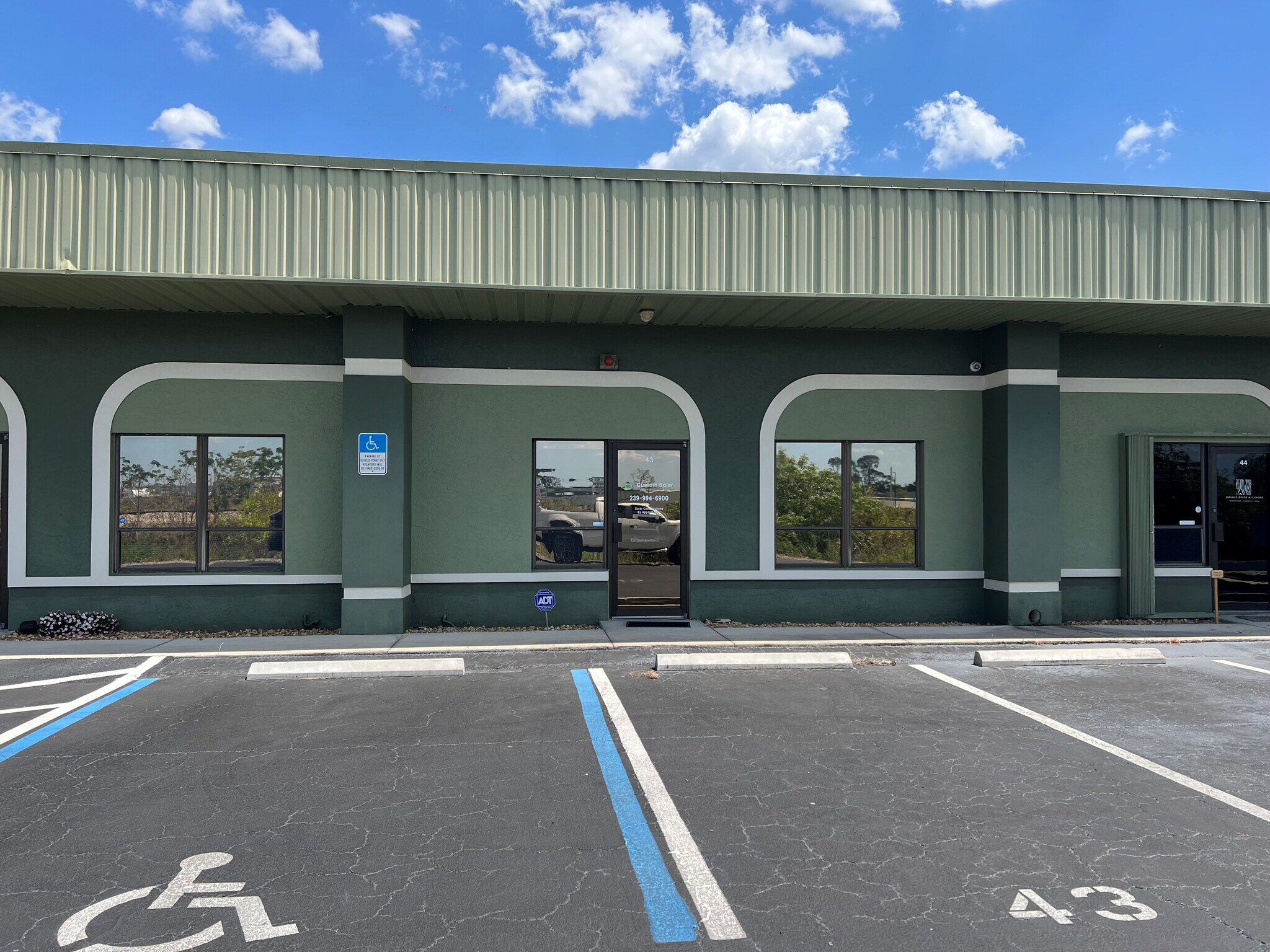 11000 Metro Pky, Fort Myers, FL for sale Building Photo- Image 1 of 1