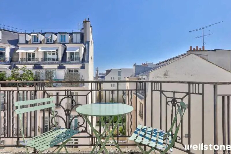 Office in Paris for lease - Building Photo - Image 1 of 11