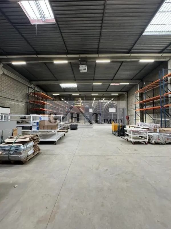 Industrial in Antony for lease Interior Photo- Image 1 of 15