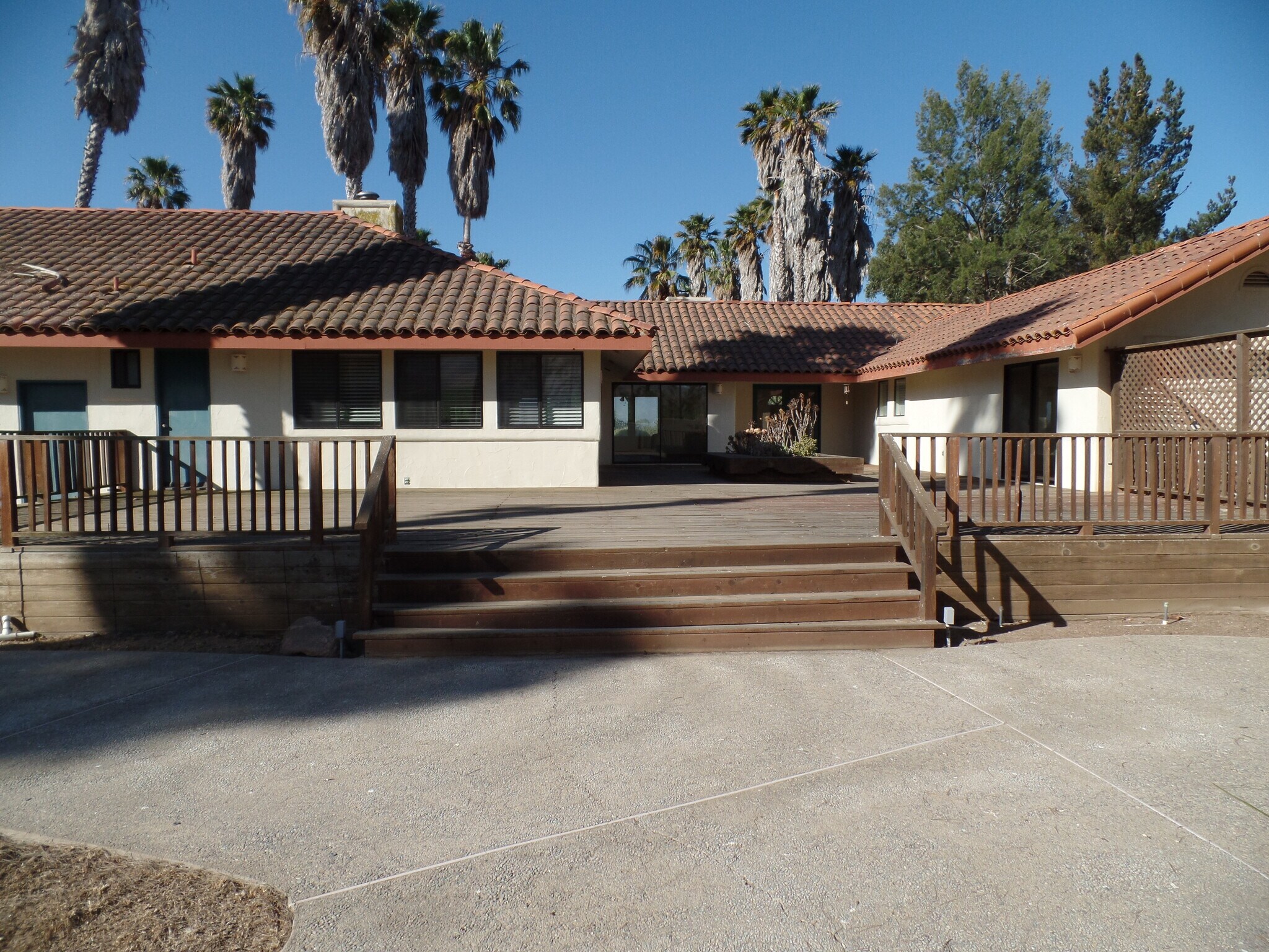 31021 Camphora Rd, Soledad, CA 93960 The Oasis