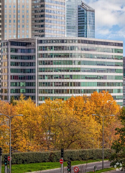 23-25 Rue Delarivière Lefoullon, Puteaux for lease - Building Photo - Image 3 of 5