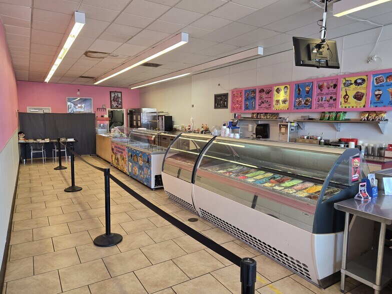 1323-1465 S Broadway, Santa Maria, CA for lease - Building Photo - Image 2 of 9