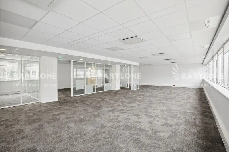 Office in Issy-les-Moulineaux for sale - Building Photo - Image 3 of 15