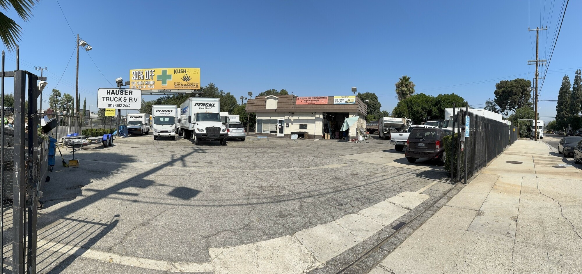 16207 Roscoe Blvd, North Hills, CA for lease Building Photo- Image 1 of 2
