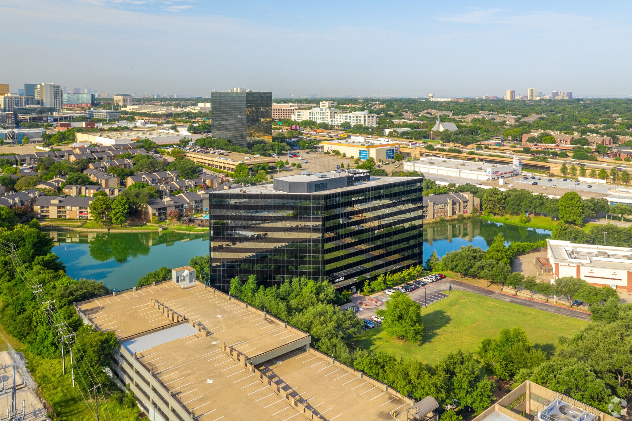 8140 Walnut Hill Ln, Dallas, TX 75231 One Glen Lakes