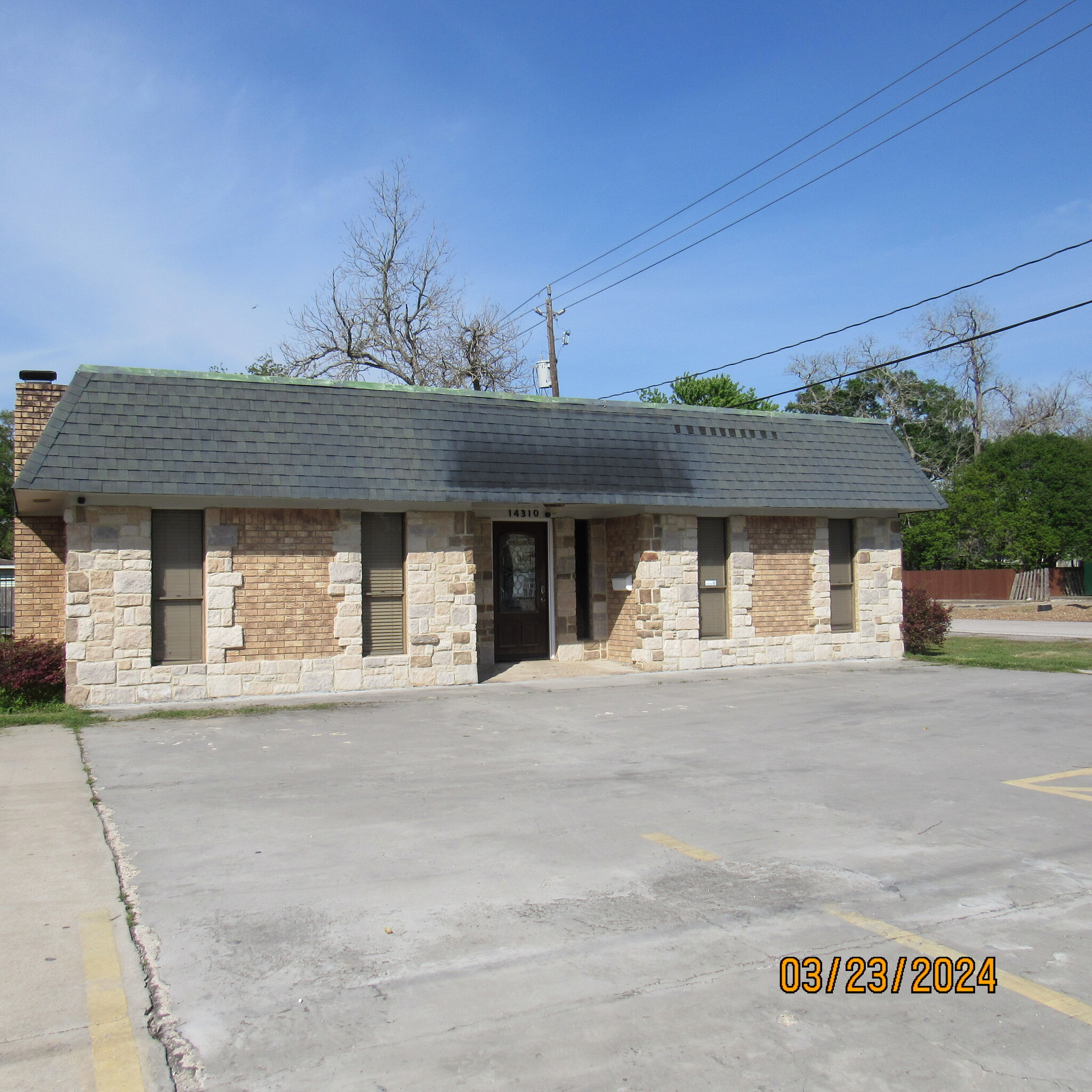 14310 Highway 6, Santa Fe, TX for sale Primary Photo- Image 1 of 1