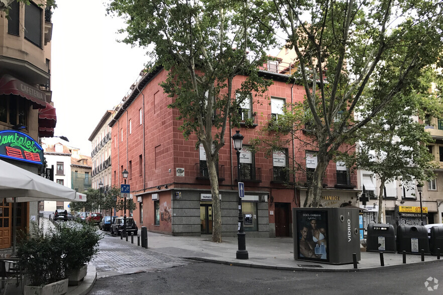 Calle De Toledo, 46, Madrid, Madrid for lease - Primary Photo - Image 1 of 2