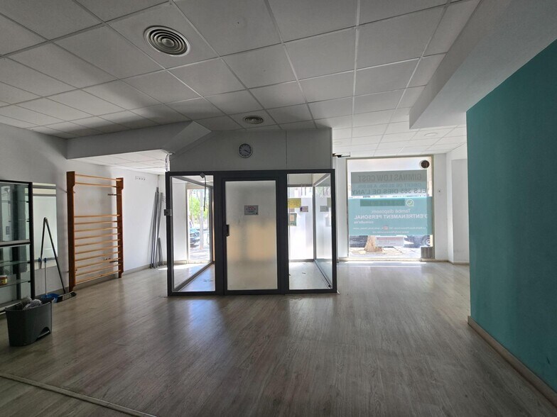 Retail in Sant Carles de la Ràpita, Tarragona for lease - Interior Photo - Image 2 of 14
