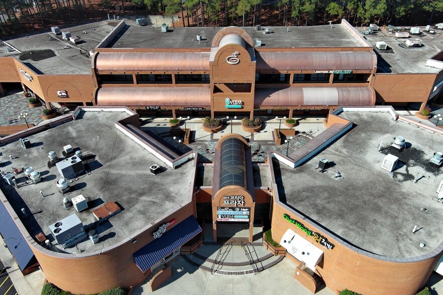 3525 Mall Blvd, Duluth, GA for sale - Building Photo - Image 3 of 11