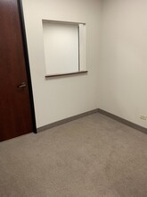 800 E Northwest Hwy, Palatine, IL for lease Interior Photo- Image 2 of 8