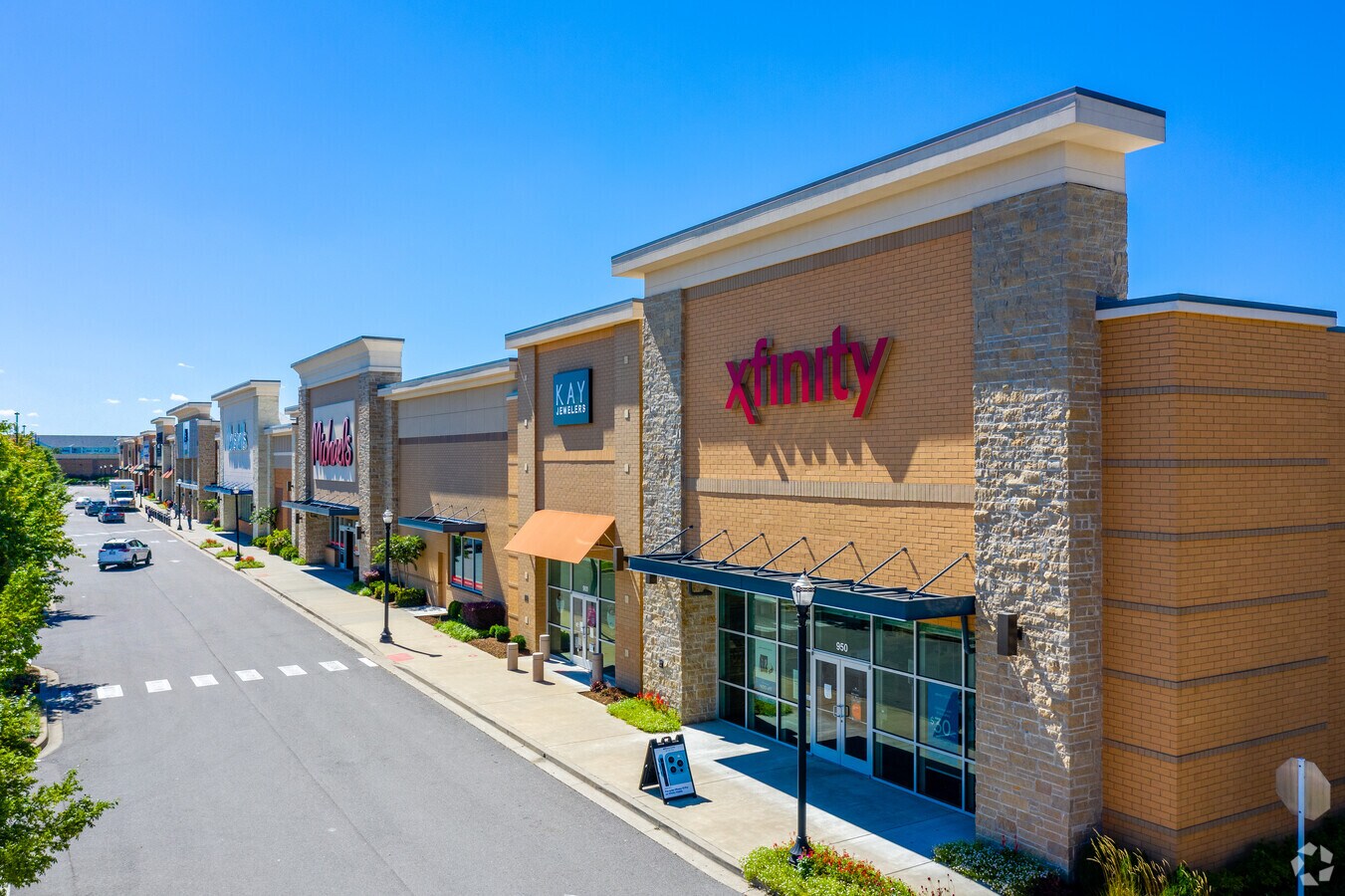 217 Indian Lake Blvd, Hendersonville, TN 37075