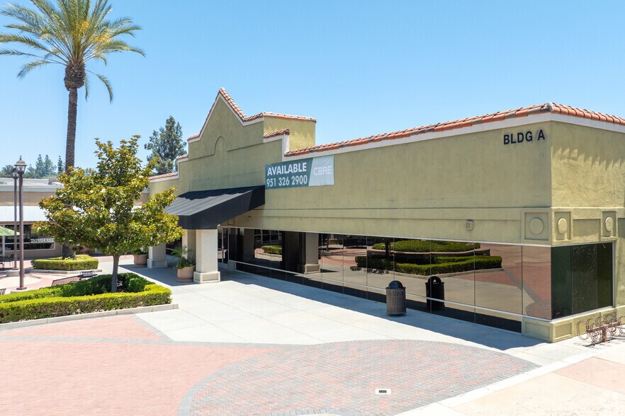 17600 Collier Ave, Lake Elsinore, CA for sale - Building Photo - Image 2 of 4