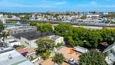 87-28-87-58 130th St, Richmond Hill, NY - aerial  map view