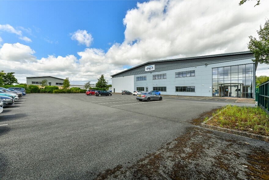 Concorde Way, Mansfield for lease - Building Photo - Image 1 of 23