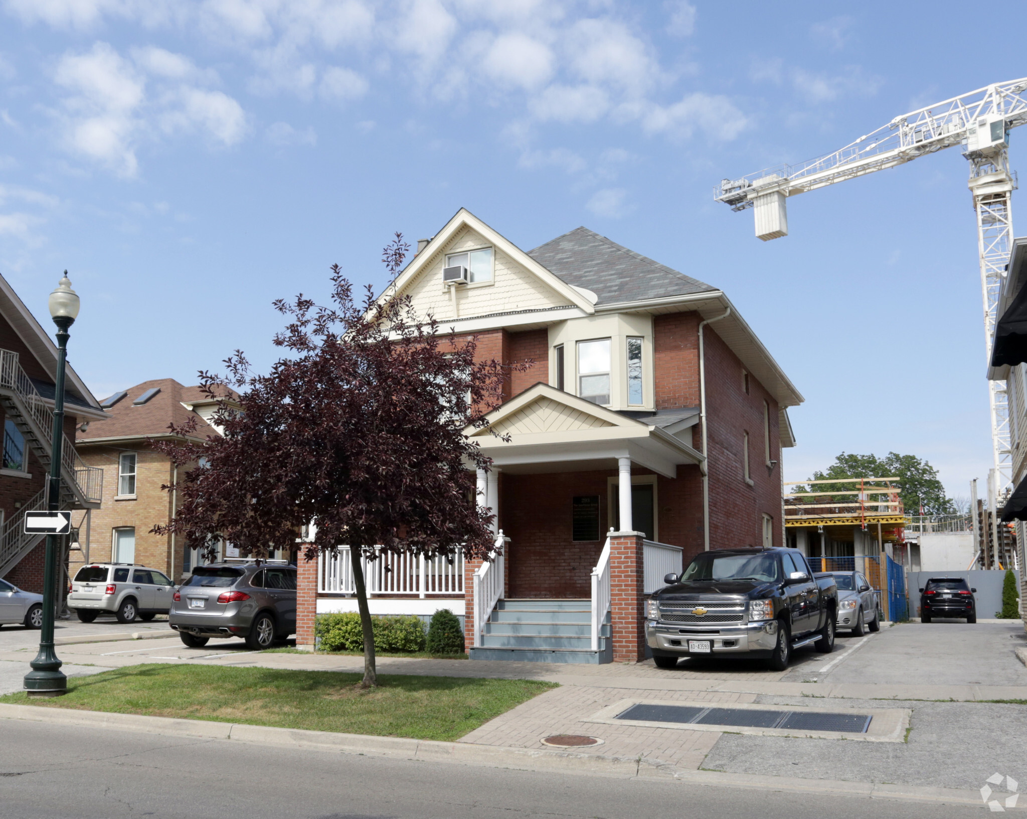 293 Church St, Oakville, ON for sale Primary Photo- Image 1 of 1