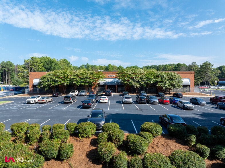 5200 Panola Industrial Blvd, Decatur, GA for lease - Building Photo - Image 2 of 25