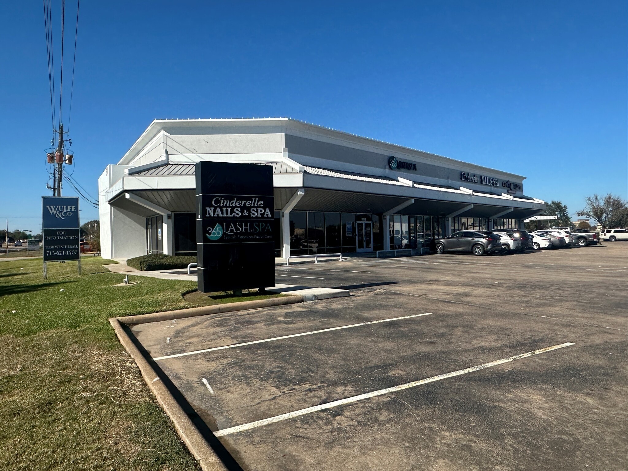 1520 W Bay Area Blvd, Friendswood, TX for lease Building Photo- Image 1 of 6