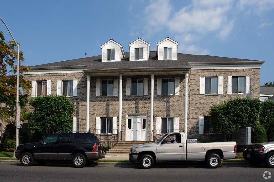 265 Broad St, Bloomfield, NJ for sale - Building Photo - Image 2 of 5