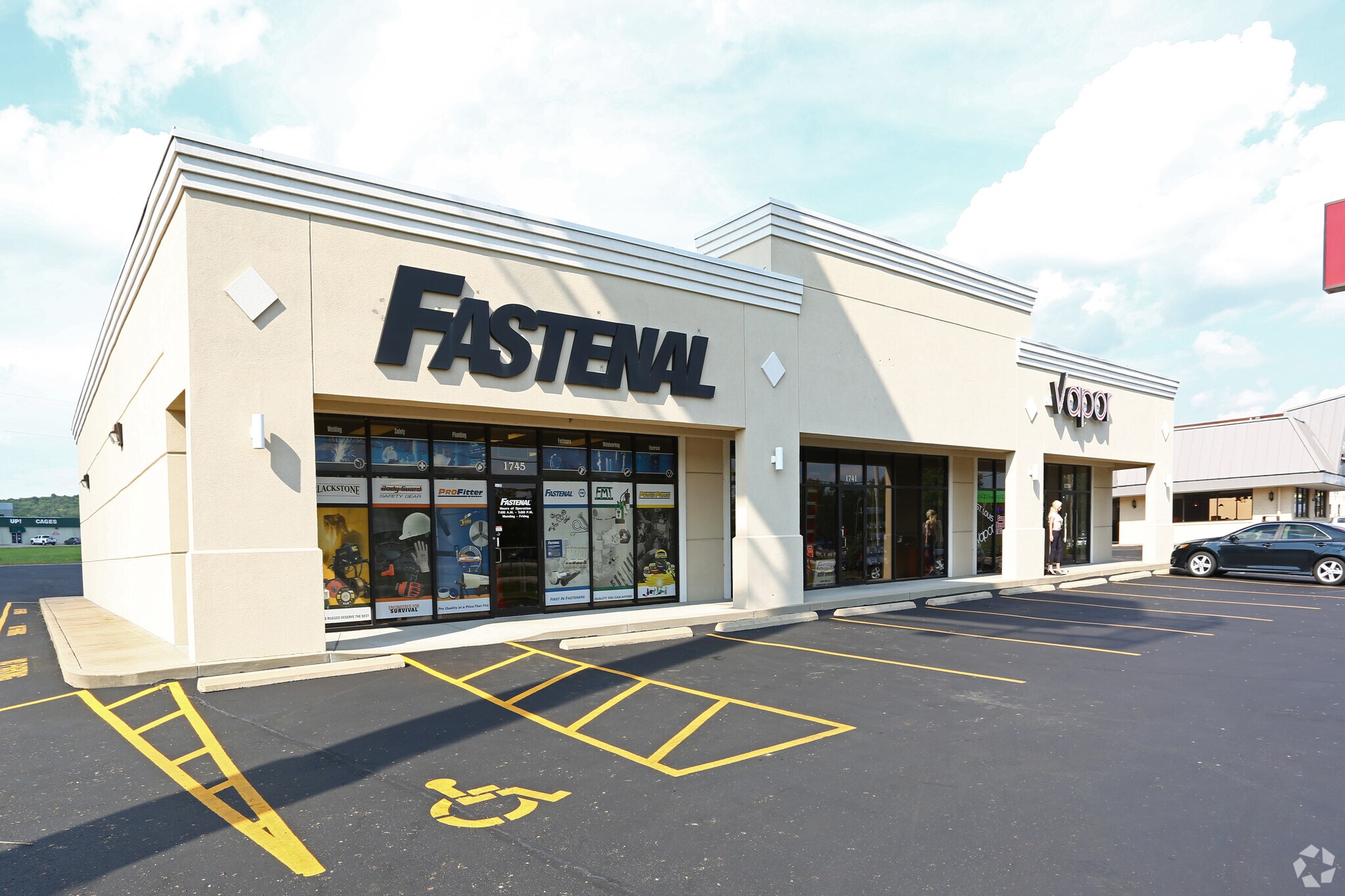 1730-1745 W 5TH St, Eureka, MO for sale Primary Photo- Image 1 of 1