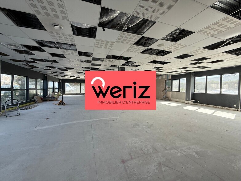 Industrial in Éguilles for lease - Building Photo - Image 2 of 6