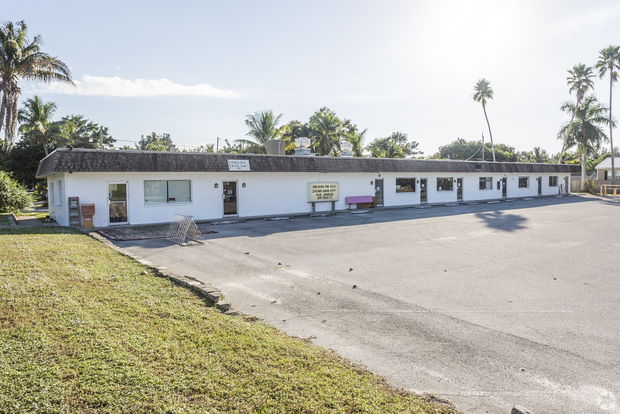 7573 Raymary St, Bokeelia, FL for sale Primary Photo- Image 1 of 1