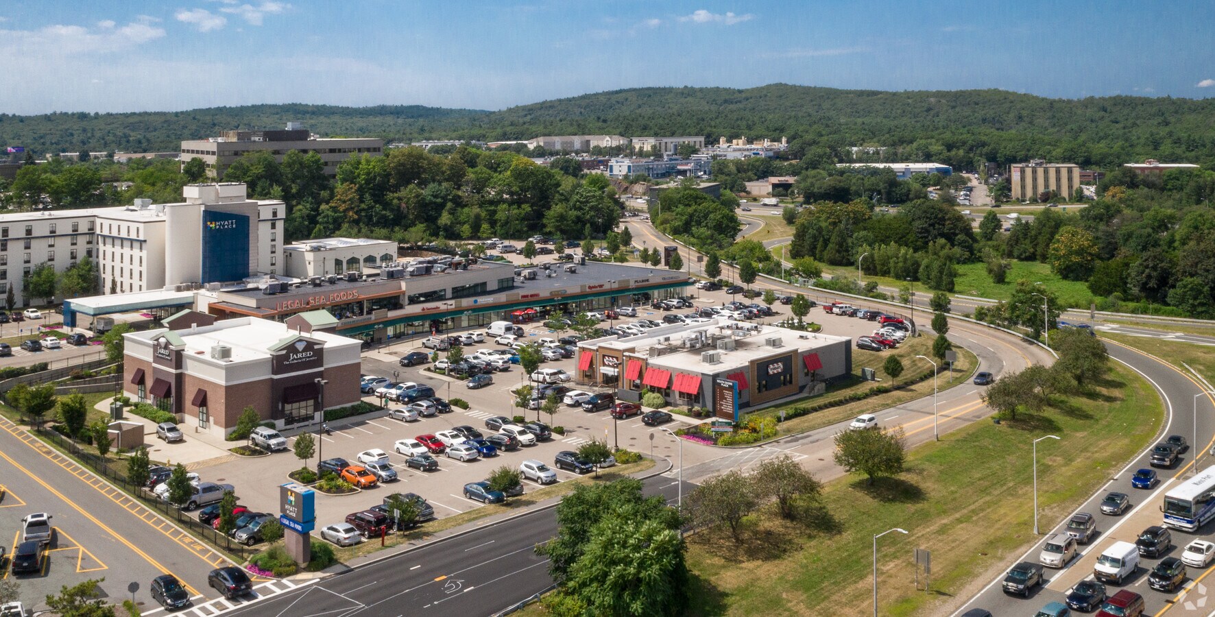 37 Forbes Rd, Braintree, MA, 02184 Retail Space For Lease