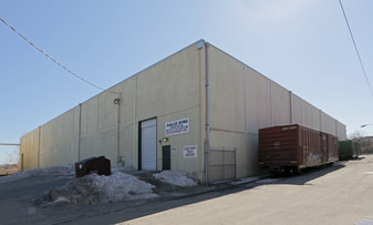 Free-Standing Warehouse - Warehouse