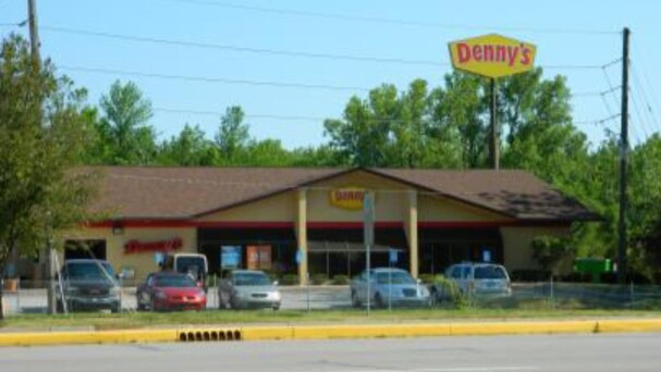 3330 Jonathan Moore Pike, Columbus, IN for sale - Building Photo - Image 1 of 1