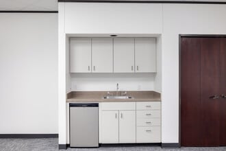 2520 I-35 S, Austin, TX for lease Interior Photo- Image 2 of 4