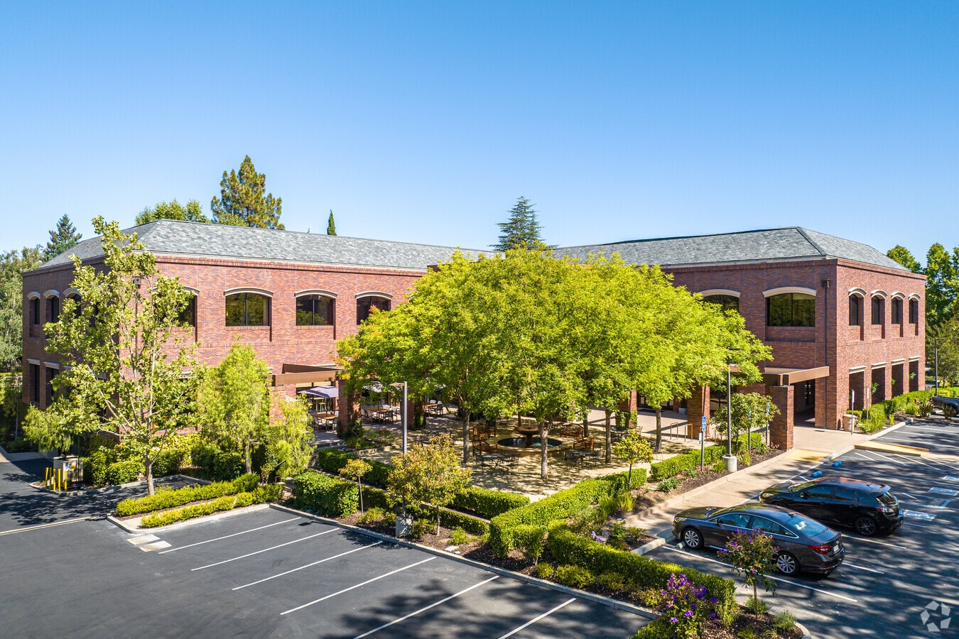 2400 Hanover St, Palo Alto, CA 94304 | LoopNet