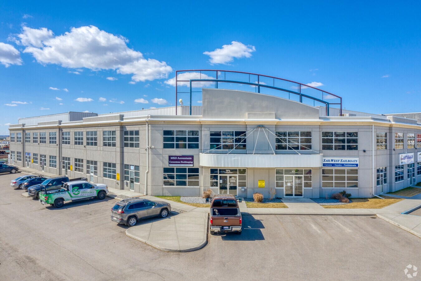 4511 Glenmore Trl SE, Calgary, AB T2C 2R9 4511 Glenmore Trl SE, Calgary, AB T2C 2R9